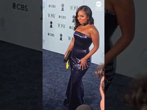 You are currently viewing The red carpet fashion at the 79th Tony Awards