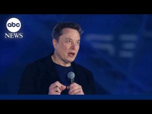 Read more about the article Elon Musk could become trillionaire as SpaceX eyes IPO
