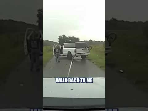 Read more about the article NEW: Traffic stop turns into a chase — and deputies say it ended with a Grappler #police #shorts