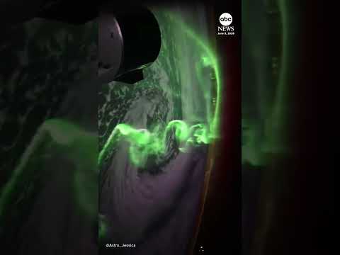 You are currently viewing Timelapse captures southern aurora as seen from SpaceX Dragon shuttle
