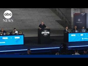 Read more about the article LIVE: UFC news conference ahead of White House event