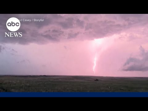 You are currently viewing Severe weather threat across 19 states