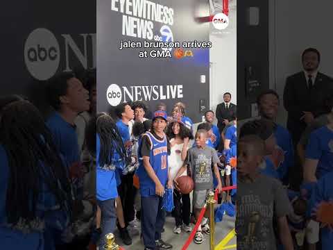Read more about the article MVP and Knicks captain Jalen Brunson arrived at Good Morning America to a crowd of young fans