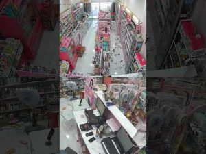 Read more about the article Customers flee store as earthquake strikes in Indonesia