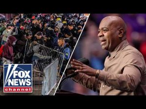Read more about the article WATCH LIVE: Newark mayor announces lawsuit in effort to shut down ICE facility