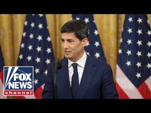 Read more about the article WATCH LIVE: Kevin Warsh makes first interest rate decision as Fed Chair
