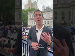 Read more about the article ABC News’ Aaron Katersky soaks up atmosphere as fans celebrate the New York Knicks’ NBA Finals win