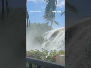Read more about the article Massive wave CRASHES over Hawaii condo  #foxnews #news #us #fox