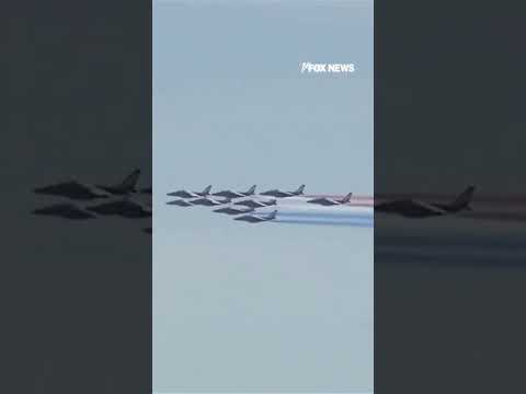Read more about the article SEE IT: French fighter jets fly over Washington in rare tribute to America’s 250th birthday #shorts