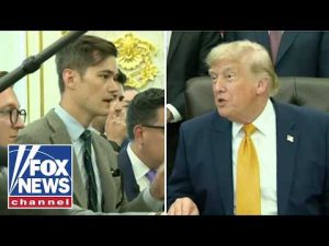 Read more about the article ‘SO STUPID’: Trump SCOFFS at reporter’s Iran question