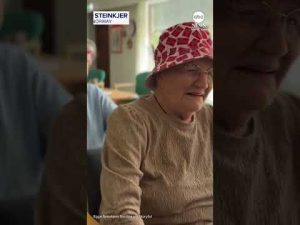 Read more about the article Seniors perform ‘Viking Row’ at Norway nursing home