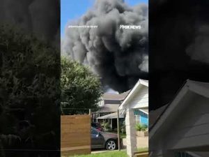 Read more about the article Thick smoke rises over Houston after MASSIVE recycling facility FIRE #foxnews #news #us #fox