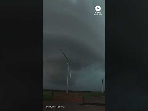 Read more about the article Footage captures severe storms across western Oklahoma