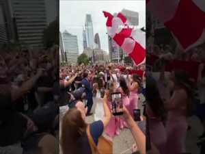 Read more about the article Croatian fans CRASH wedding during World Cup match #shorts #us #news #worldcup