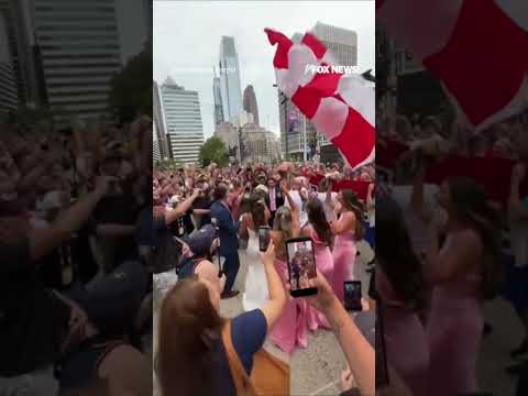 You are currently viewing Croatian fans CRASH wedding during World Cup match #shorts #us #news #worldcup