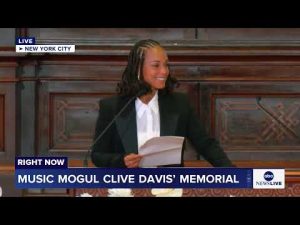 Read more about the article Alicia Keys’ Eulogy for Clive Davis