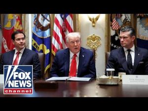 Read more about the article Trump holds CRITICAL Cabinet meeting at Camp David
