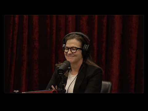 Read more about the article Joe Rogan Experience #2534 – Annie Jacobsen
