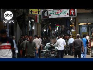 Read more about the article Iranian writer reflects on life for those inside Iran