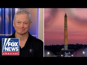 Read more about the article Gary Sinise: Kids aren’t learning about America’s ‘TRIUMPHS’