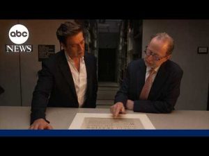 Read more about the article David Muir goes inside the vault holding America’s founding documents