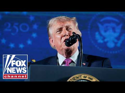 Read more about the article Trump delivers remarks at Mount Rushmore