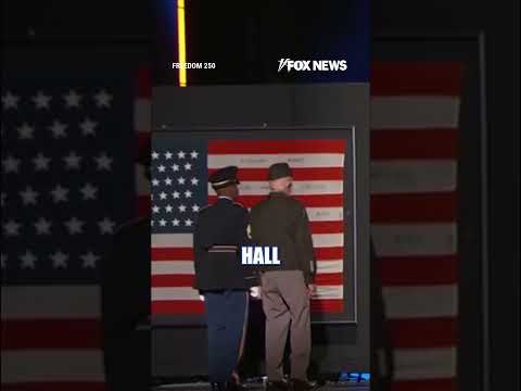 Read more about the article Trump HONORS Medal of Honor recipient Col. Parris Davis #shorts #us #news #military #honors #Trump