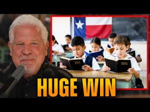 Read more about the article Media Has A MELTDOWN Over Possible Reading Requirements In Texas Schools
