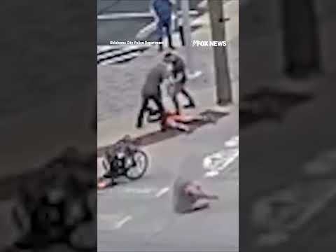 You are currently viewing Suspect arrested after throwing Molotov cocktail at man in wheelchair #shorts #us #news #foxnews