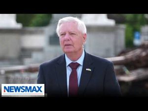 Read more about the article Lindsey Graham championed strong defense of Ukraine, Israel | Wake Up America Weekend