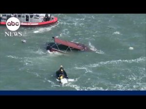 Read more about the article 1 killed, 3 missing after boat capsizes near Alcatraz Island