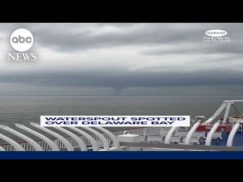 Read more about the article Waterspout spotted over Delaware Bay