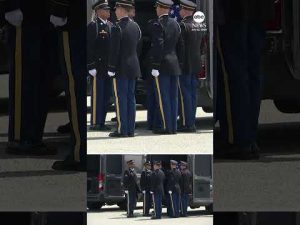 Read more about the article President Trump attends dignified transfer at Dover Air Force Base
