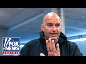 Read more about the article Sen Fetterman: Socialism should be the UNACCEPTABLE view