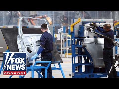 Read more about the article Pentagon invests MILLIONS to close skilled trades gap