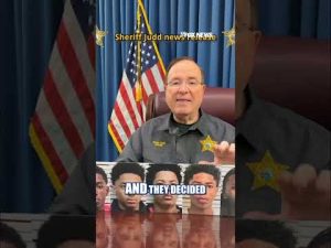 Read more about the article ARRESTED: Basketball coach, 5 teen players nabbed for alleged Florida 7-Eleven theft #shorts