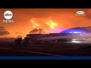 Read more about the article Military firefighters battle huge wildfire in Spain