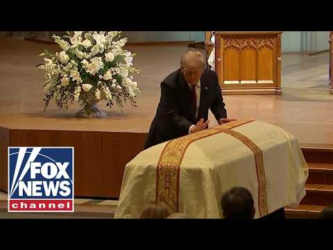 Read more about the article President Trump eulogizes Lindsey Graham: He was at the ‘peak of his game’