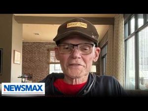 Read more about the article James Carville: Democratic socialists are a problem