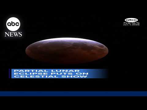 Read more about the article Partial lunar eclipse puts on celestial show