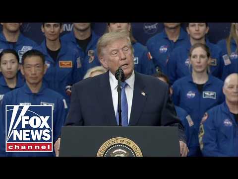 Read more about the article WATCH LIVE: Trump honors Artemis II crew at NASA’s Johnson Space Center