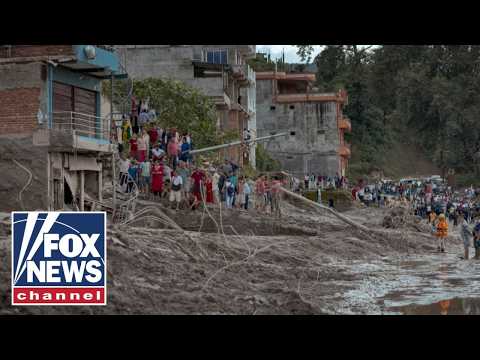 Read more about the article THOUSANDS MISSING: Rescuers search towns devastated by Nepal flooding