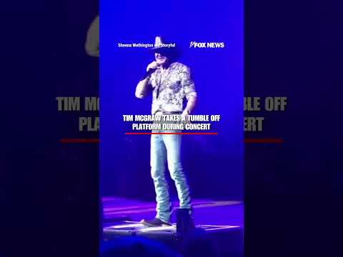 Read more about the article Tim McGraw takes a TUMBLE off platform during concert #foxnews #news #shorts