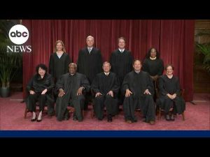Read more about the article Supreme Court greenlights White House ballroom construction