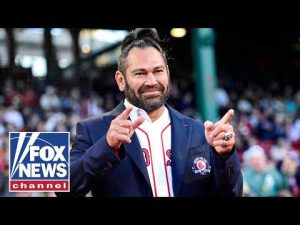 Read more about the article Johnny Damon shares who he ROOTS FOR