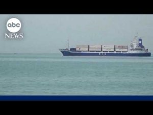Read more about the article Iran and Oman close to agreement to reopen the Strait of Hormuz, Iran officials say