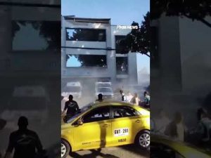 Read more about the article People FLEE as earthquake in Colombia sends debris CRASHING into ambulance #shorts #earthquake #news