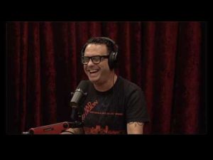 Read more about the article Joe Rogan Experience #2538 – Joe DeRosa