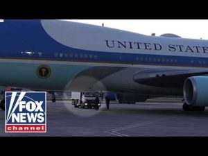 Read more about the article New details about President Trump’s plane swap due to ‘THREAT’