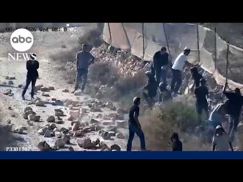 You are currently viewing Settler violence intensifies in occupied West Bank